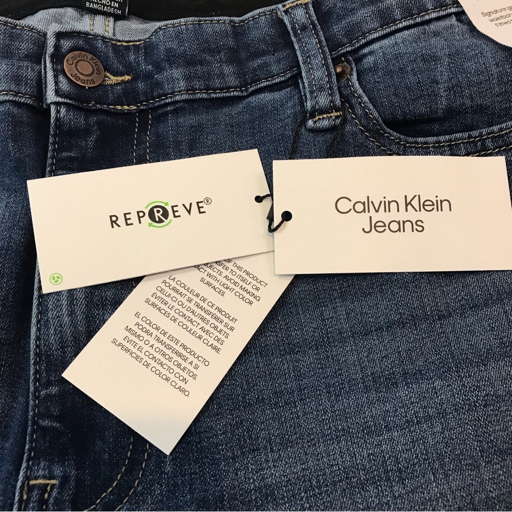 Calvin Klein High Rise Jeans - Picture 4 of 12